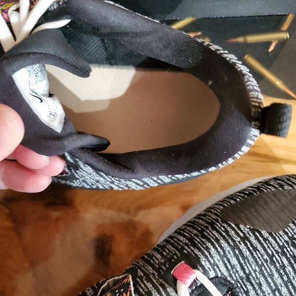 Nike shoes size 9 - Picture 10 of 11